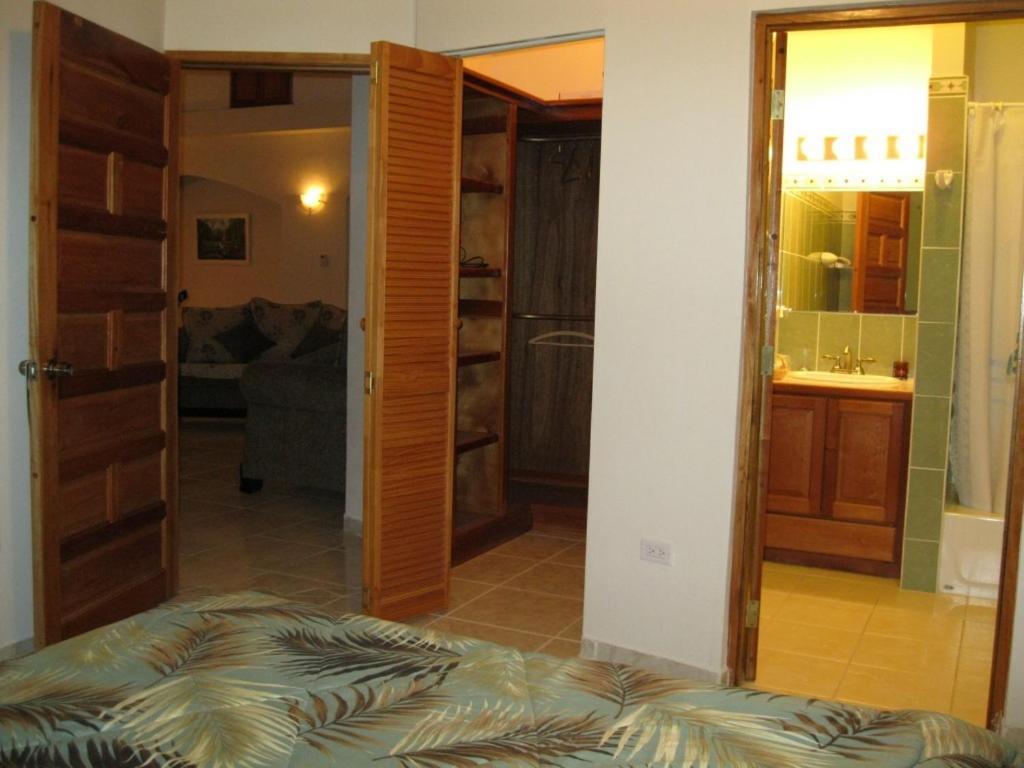 Villa San Juan Белмопан Стая снимка